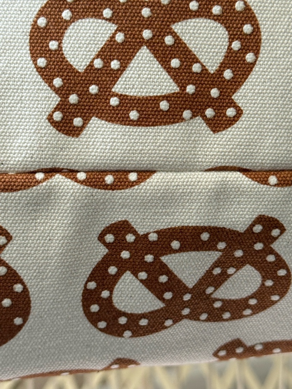 Kate Spade White canvas pretzel print tote - Picture 7 of 7